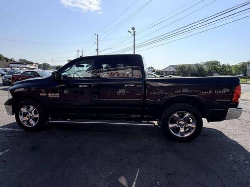 BLACK 2017 RAM 1500 SLT