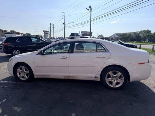 WHITE 2012 Chevrolet Malibu LS