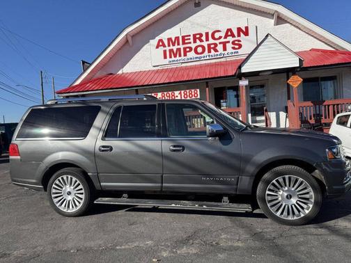 2015 Lincoln Navigator Base