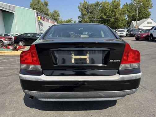 2002 Volvo S60 2.4T