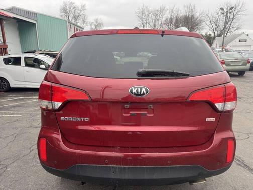 2015 Kia Sorento LX