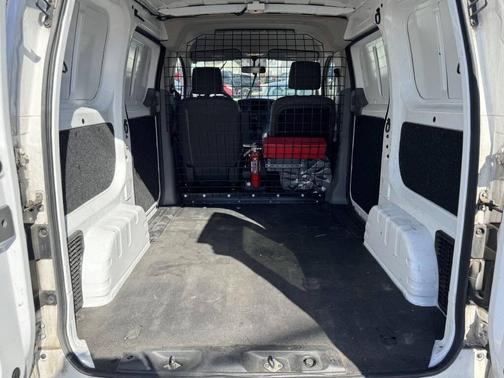 2021 Nissan NV200 SV