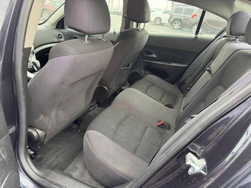 2015 Chevrolet Cruze 1LT