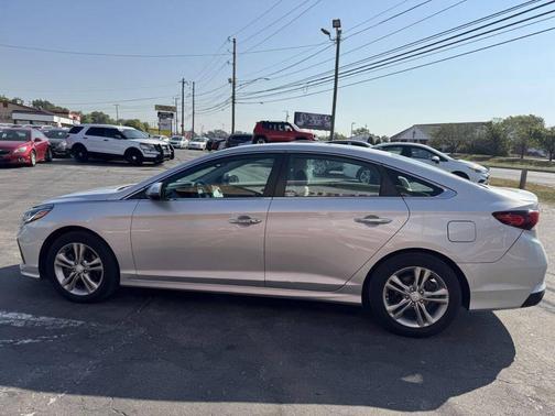2018 Hyundai SONATA SEL