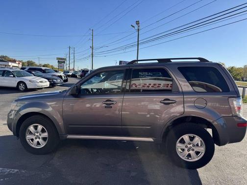 Sterling Gray Metallic 2010 Mercury Mariner I4 AWD 4dr SUV