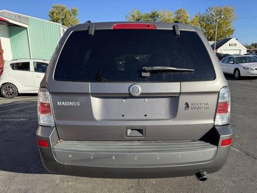 Sterling Gray Metallic 2010 Mercury Mariner I4 AWD 4dr SUV