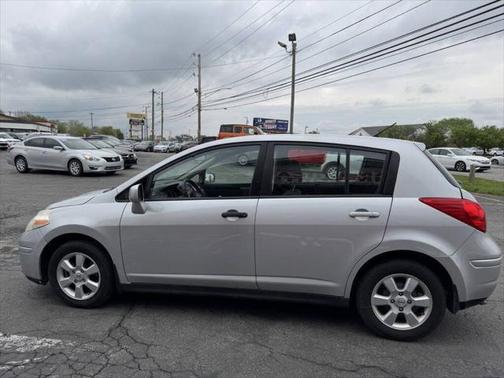 2009 Nissan Versa 1.8 S