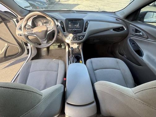 2017 Chevrolet Malibu 1LS