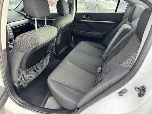 2012 Mitsubishi Galant Base