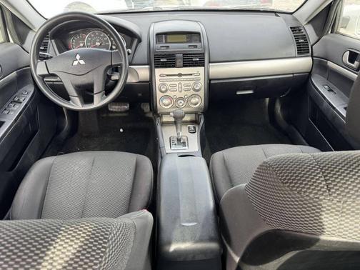 2012 Mitsubishi Galant Base
