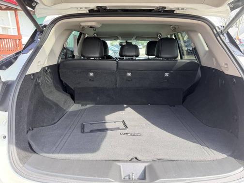 Pearl White 2017 Nissan Murano SL