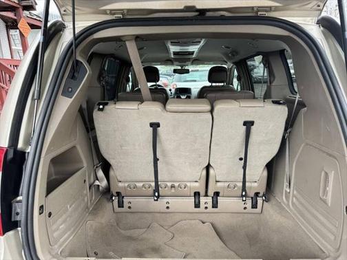 2014 Chrysler Town & Country Touring-L
