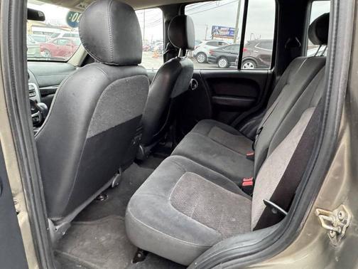 2004 Jeep Liberty Limited