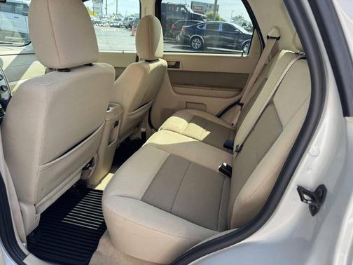 2009 Ford Escape XLT