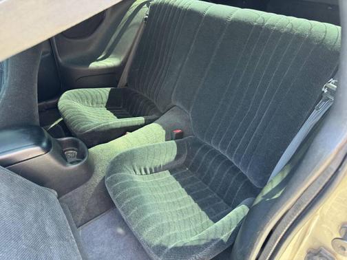 2000 Pontiac Firebird Base 2dr Hatchback