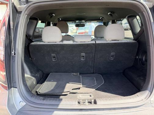 GRAY 2015 Kia Soul Base