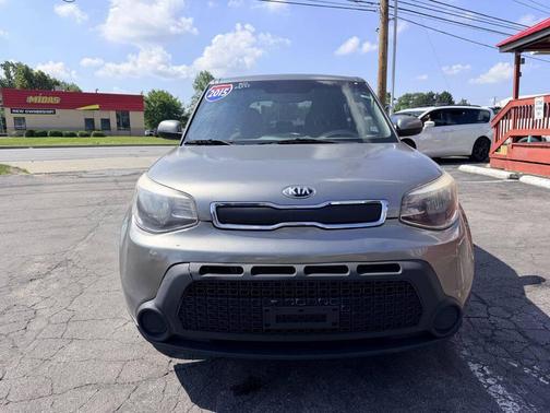 GRAY 2015 Kia Soul Base