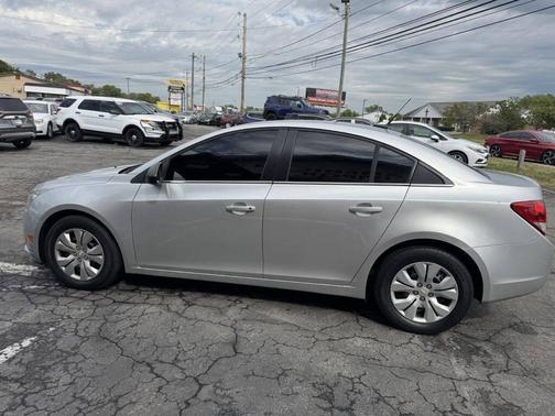 2012 Chevrolet Cruze LS
