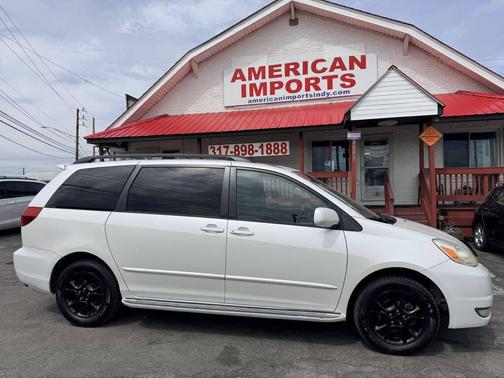 Arctic Frost Pearl 2005 Toyota Sienna XLE Limited