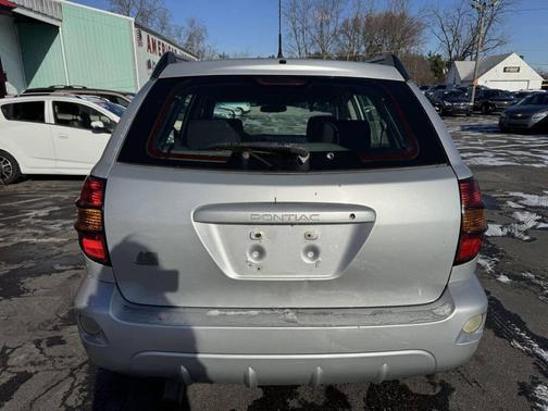 2006 Pontiac Vibe Base