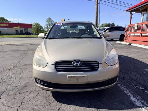 GOLD 2006 Hyundai Accent GLS
