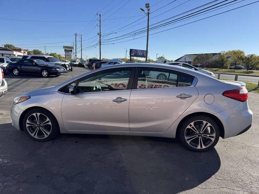 2016 Kia Forte EX