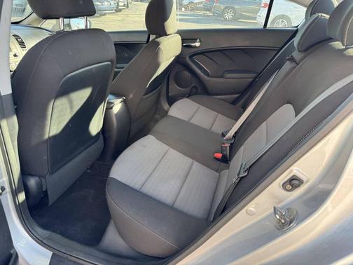 2016 Kia Forte EX