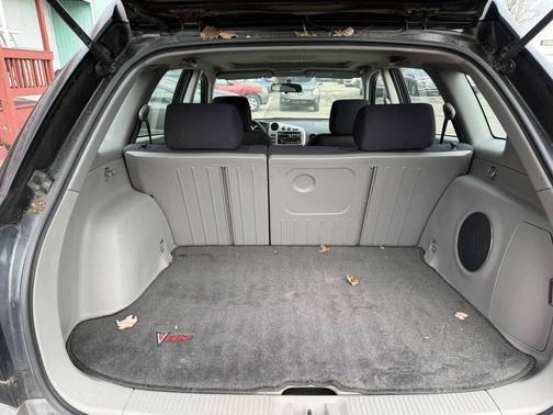 2006 Pontiac Vibe Base