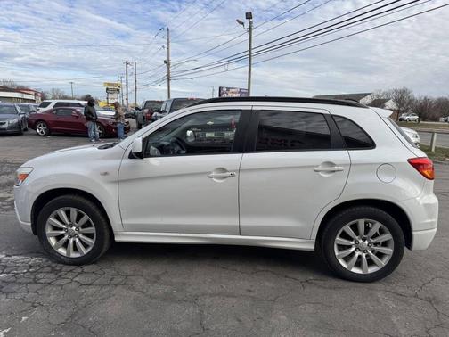 2011 Mitsubishi Outlander Sport SE