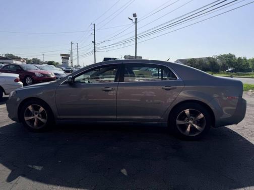 Imperial Blue Metallic 2009 Chevrolet Malibu LT