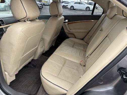 2012 Lincoln MKZ Base