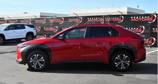 2024 Toyota bZ4X XLE