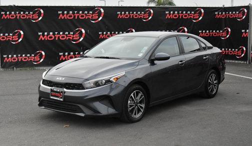 2024 Kia Forte LXS