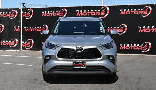 2023 Toyota Highlander LE