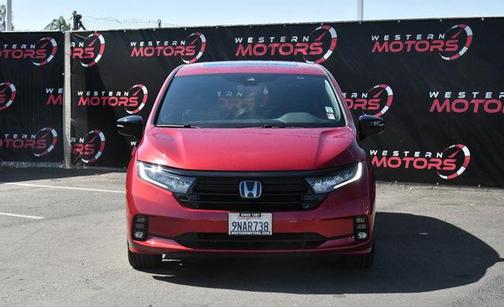 2024 Honda Odyssey Sport