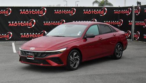 2025 Hyundai ELANTRA SEL Sport