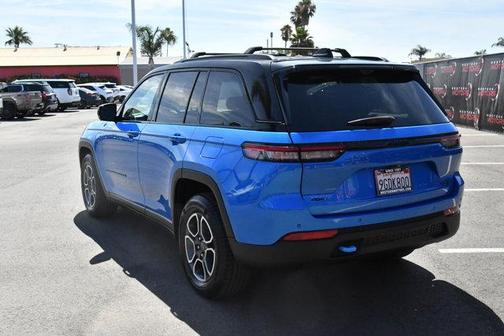 Hydro Blue Pearlcoat 2023 Jeep Grand Cherokee 4xe Trailhawk