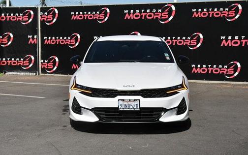 Glacial White Pearl 2023 Kia K5 GT-Line