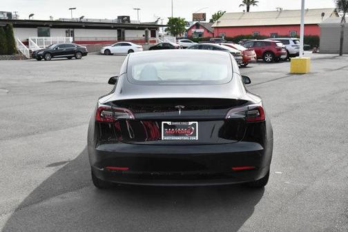 2023 Tesla Model 3 Base