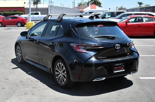 2022 Toyota Corolla Hatchback SE