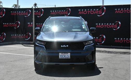 2022 Kia Sorento S