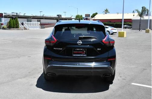2023 Nissan Murano SV