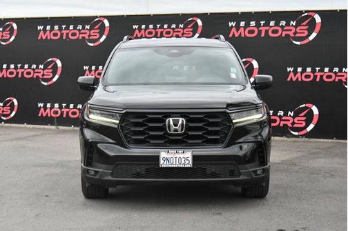 Black 2025 Honda Pilot Sport
