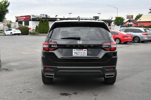 Black 2025 Honda Pilot Sport