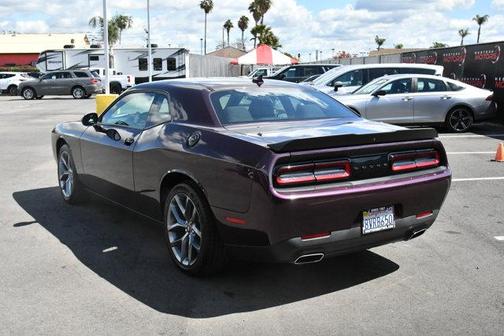 2021 Dodge Challenger SXT