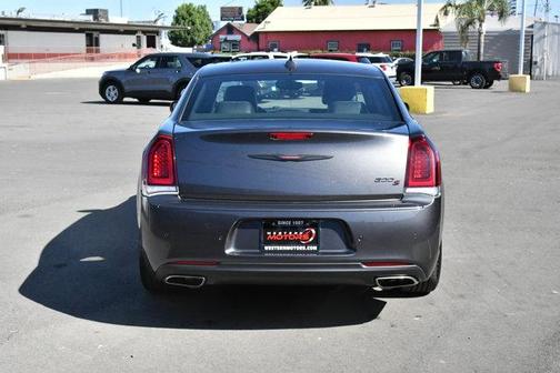 2023 Chrysler 300 S