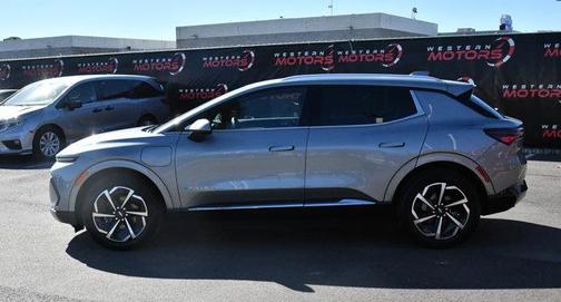 2025 Chevrolet Equinox EV LT