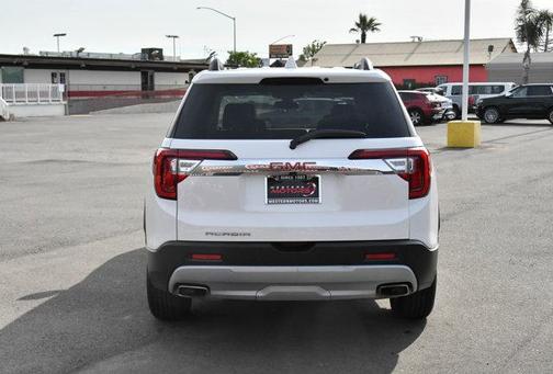 Summit White 2023 GMC Acadia SLT