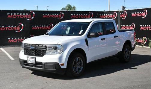 White 2022 Ford Maverick XLT