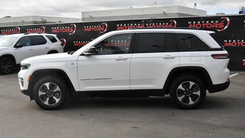 2024 Jeep Grand Cherokee 4xe Base